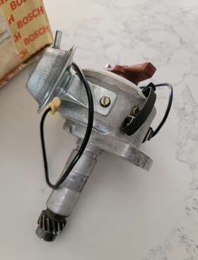 0237402004 Bosch Distributor Volvo 260 262 264 2.7 V6 Nos New