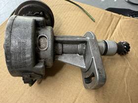 0021588701 Bosch 0237405016 Mercedes M117.961 Ignition Spark Distributor #