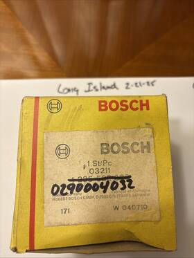 0290004032 Bosch Distributor Cap Nos Vintage Rare