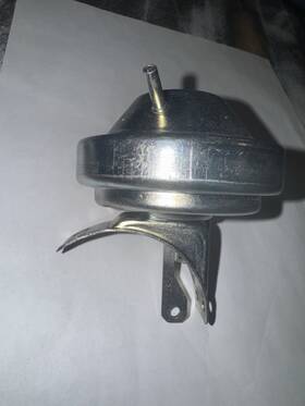 1237122757 Bosch Porsche 924 Distributor Vacuum Advance Cell. #1237122757