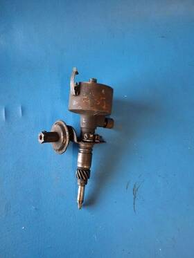 606.gm1s56 Chevrolet 1962 Chevy Pickup Distributor With Id# 1112403 For 6 Cylinder 3504
