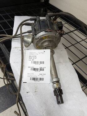 606-01574 Chevrolet Truck Distributor 8-454 With Heavy Duty Chassis Fits 75-78 20 Pickup 2161093