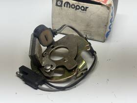 3656738 Chrysler Nos Mopar Electronic Ignition Pick Up Coil Plate Assembly Big And Small Block V8