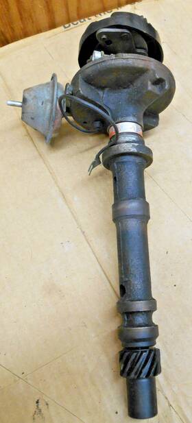 1110987 Delco Remy Vintage 62 Chevy 283 327 Oem Cast Iron Distributor Date 2e8