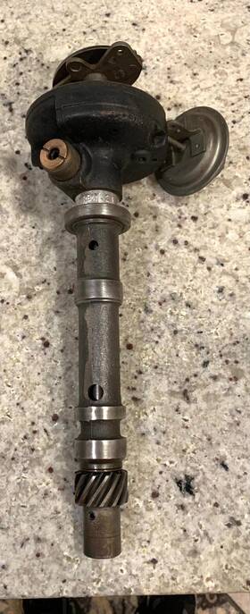 1111496 Delco Remy Single Point Tach Drive Vacuum Advance Distributor 84
