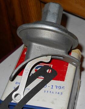 1116057 Delco Remy 1116145 Nos 1949 Packard Deluxe Eight Vacuum Advance D1396 1116041
