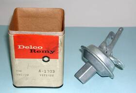 1972122 Delco Remy A1303 Distributor Vacuum Chamber A-1303 Willys Desoto Dodge 50-59