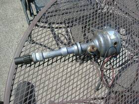 E69832 Echlin Dual Point Chevy Tach Drive Distributor 283 327 350 396 427 Corvette Bbc Sbc