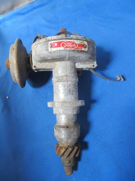 1227-d Ford Vintage 1953 F-100 215 Cid Distributor As Is Wonftt Turn