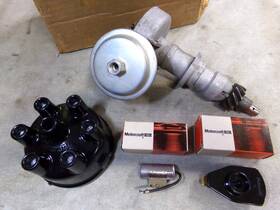B7a-12127-c Ford Distributor Assembly 1957/59 Car With 223 6 Cyl. Nos