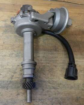 D5zz-12127-d Ford 1975-79 Mustang Ii Pinto Mercury Bobcat 171 2.8l 6-cyl Rebuilt Distributor