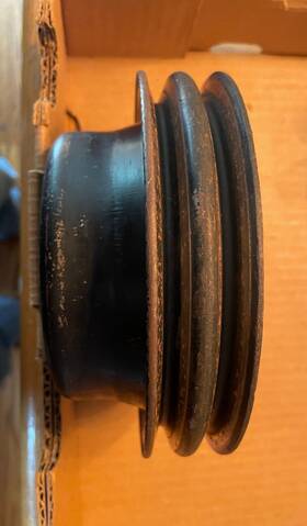 14023147 Gm 2 Grove Crank Pulley Sbc Ds Oem 350 327 283 305 307 Chevy Gmc