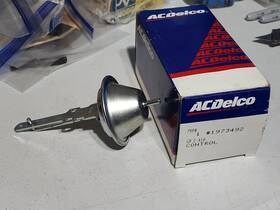 1973492 Gm Nos 1971-76 Chevy Truck Monte Carlo Chevelle Hei Control Vacuum Advance