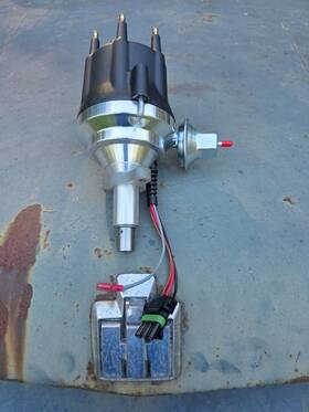 Efi-ih6 Hfi International Ih - Efi Distributor/coil/performance Wires 6cyl 220/240/265
