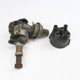 D4m7-03 Honda 1979 Oem Distributor Core And Cap For Rebuild Or Parts Honda# Used