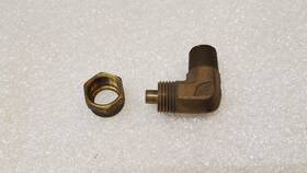 365251c91 International Harvester Nos 1/8 Inch Npt X 5/16 90 Elbow Governor Distributor