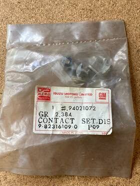 94021072 Isuzu Motors Limited Vintage Oem / Gm Ignition Contact Set #94021072 Nos Factory Packaging