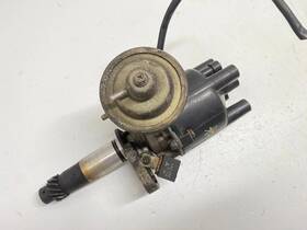 606-58301 Mazda 1986 - 1987 626 Distibuter Oem