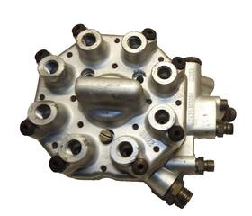 0438100041 Mercedes-benz W116 450sel 6.9 R107 450slc 450sl Fuel Distributor