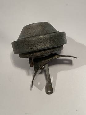 1237121441 Mercedes-benz Ignition Distributor Vacuum Control Valve M117 R107 W116 450sl 450 Se L