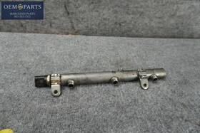 A6420703095 Mercedes-benz Right Side Fuel Distributor Diesel X166 W166 Gl320 Gl350 Ml350 Oem