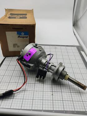 4091018 Mopar 4091017 Chrysler Dodge Plymouth 400 1977 Distributor Nos Made In Usa