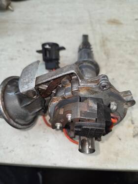 D8feea3232434 Motorcraft Jeep 258 Electronic Distributor 4.2