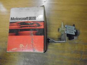 Dy-171 Motorcraft Nos Distributor Modulator Valve 1975-1976 Mustang Ii 2.8l-v6