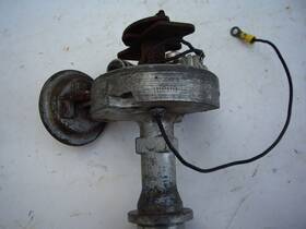 1112118 Pontiac Vintage 1972 350 Distributor
