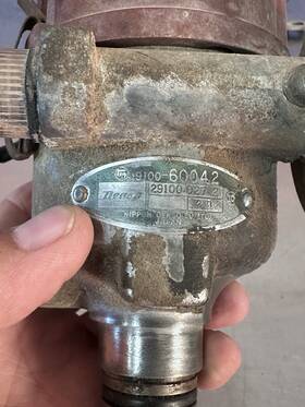 19100-60022 Toyota 1958-1975 Fj40 Fj43 Fj45 Fj55 Land Cruiser Points Distributor Used
