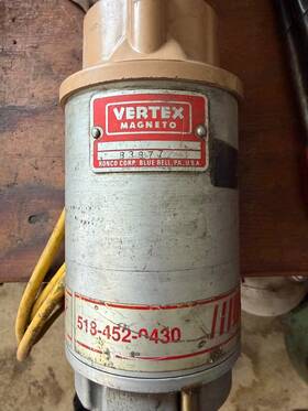 83877 Vertex Vintage Joe Hunt/vertex Magneto With Cables Model