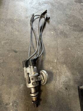 049905205q Volkswagen Vw Mk1 Jetta Rabbit Gti Scirocco 1.8 Ignition Distributor 049 905 205 Q Bosch