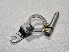 311905250b Volkswagen Nice Used Original Vw Type 3 Squareback Ignition Distributor Holding Clamp