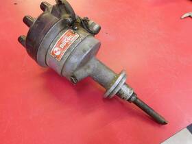 A11c W & H Ducoil And Distributor 331 354 Hemi