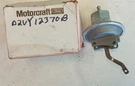 Nos Ford Motorcraft D2VY12370B Vacuum Advance. Fixed Price $14.95.
